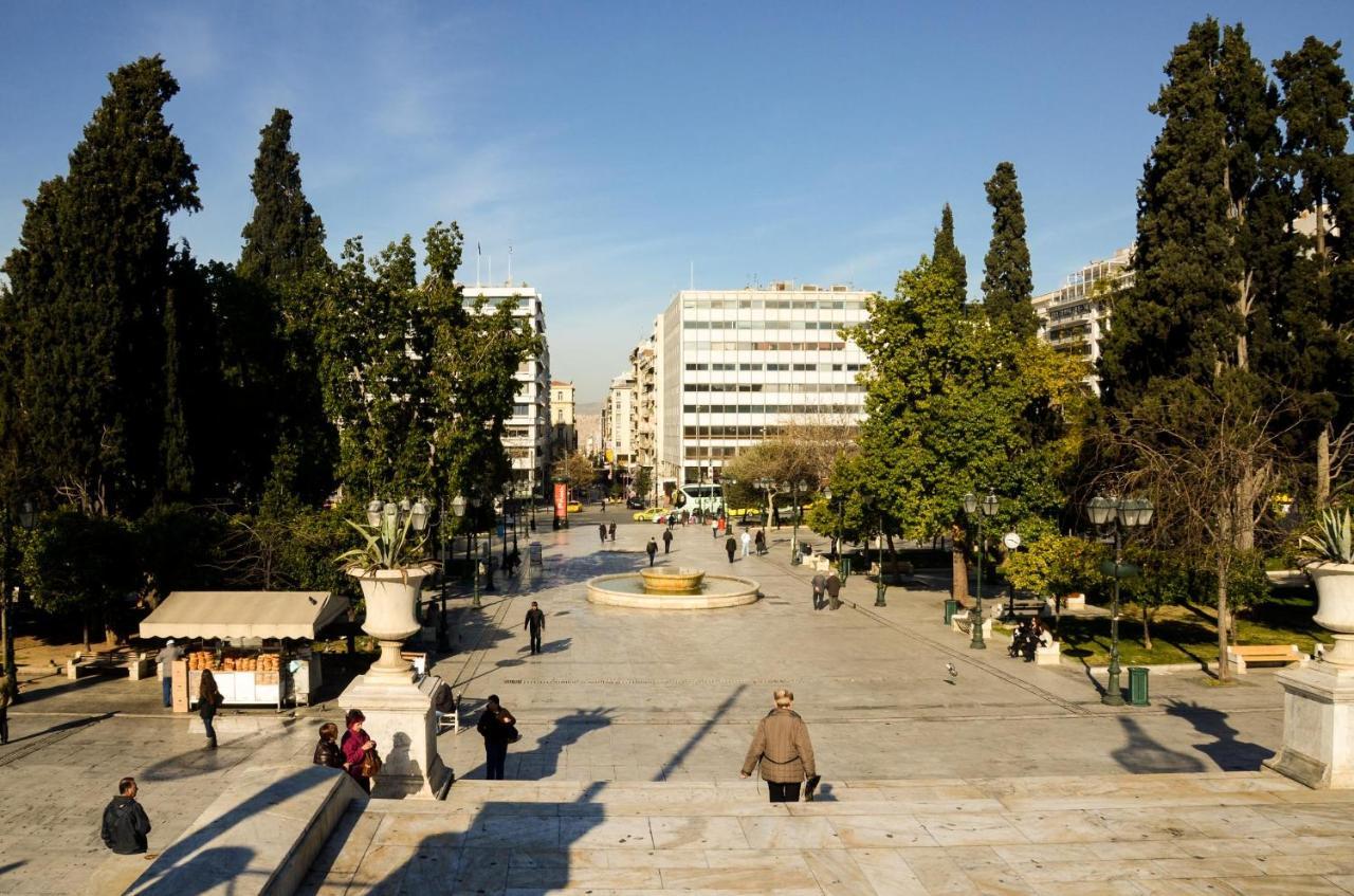 Athens Central Studio In Front Of Syntagma Metro Eksteriør billede